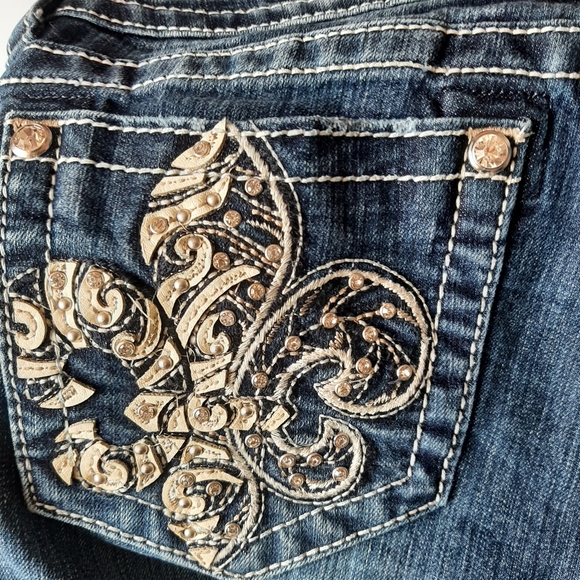 Miss Me Size 29 Boot Cut Height Adjustment - Picture 8 of 9